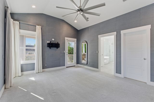 98 44th Ave, N, Nashville, TN 37209