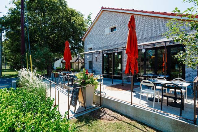 98 44th Ave, N, Nashville, TN 37209