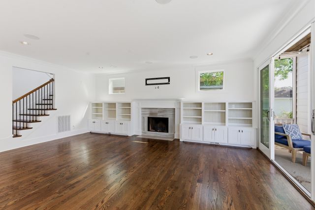 98 44th Ave, N, Nashville, TN 37209