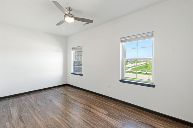 2877 Spring Rose Circle 206, Coralville, IA 52241