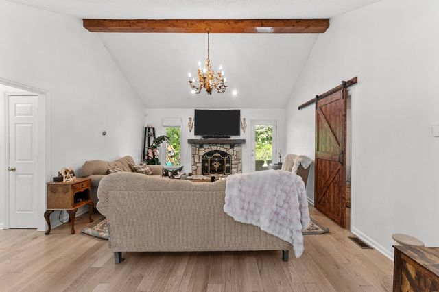 3048 Reelfoot Dr, Nashville, TN 37214