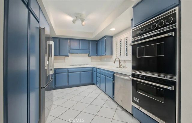 21730 Marylee Street 40, Woodland Hills, CA 91367