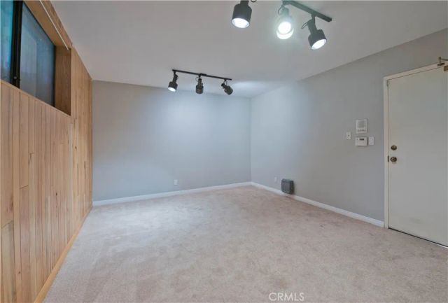 21730 Marylee Street 40, Woodland Hills, CA 91367