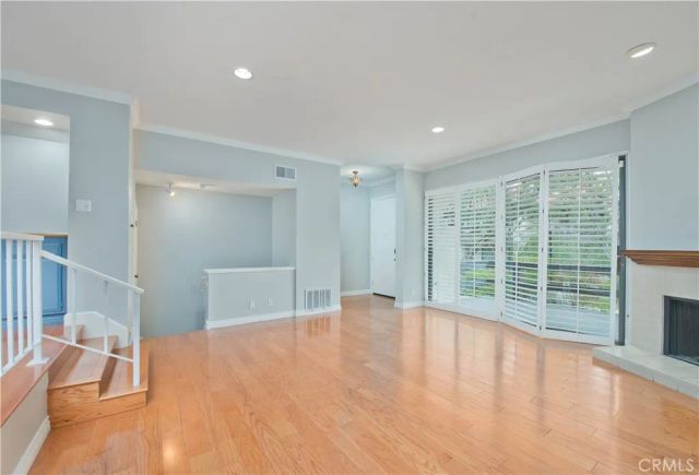 21730 Marylee Street 40, Woodland Hills, CA 91367