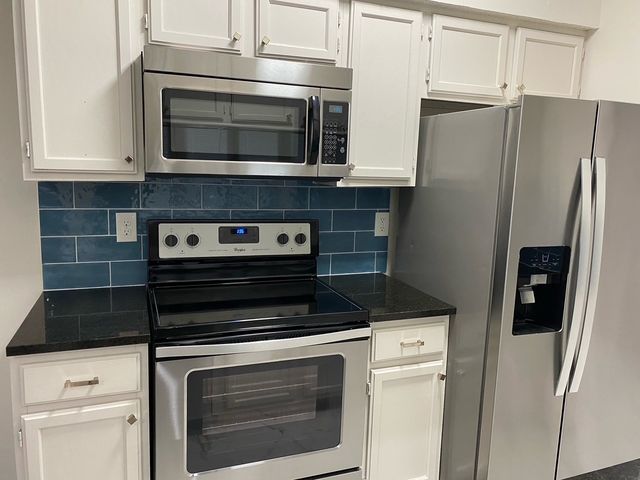 9747 Whitehurst Drive 171, Dallas, TX 75243