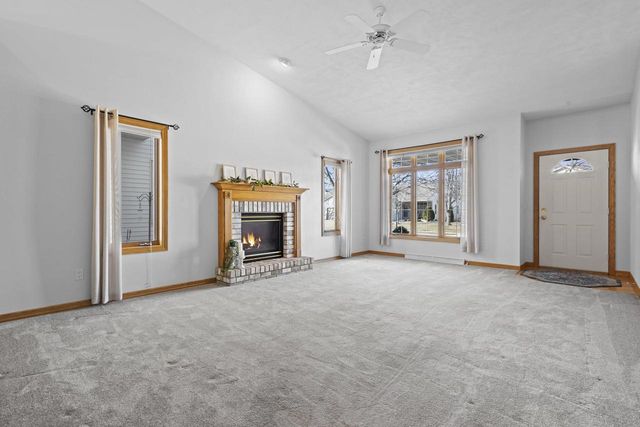 1819 E SYLVAN AVENUE, Appleton, WI 54915