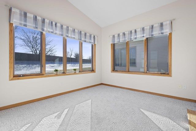 1819 E SYLVAN AVENUE, Appleton, WI 54915