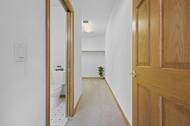 1819 E SYLVAN AVENUE, Appleton, WI 54915