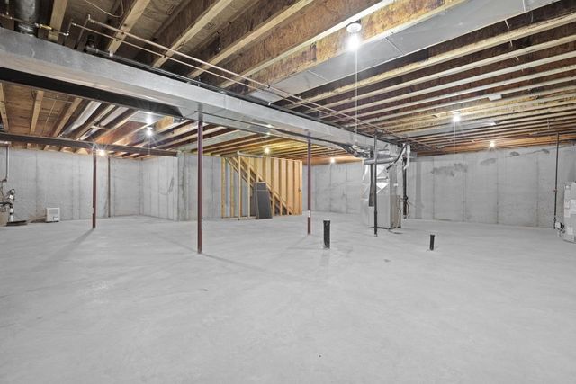 1819 E SYLVAN AVENUE, Appleton, WI 54915