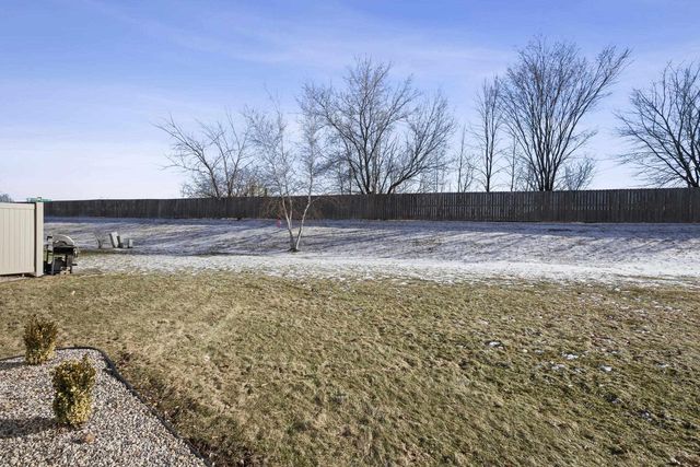 1819 E SYLVAN AVENUE, Appleton, WI 54915