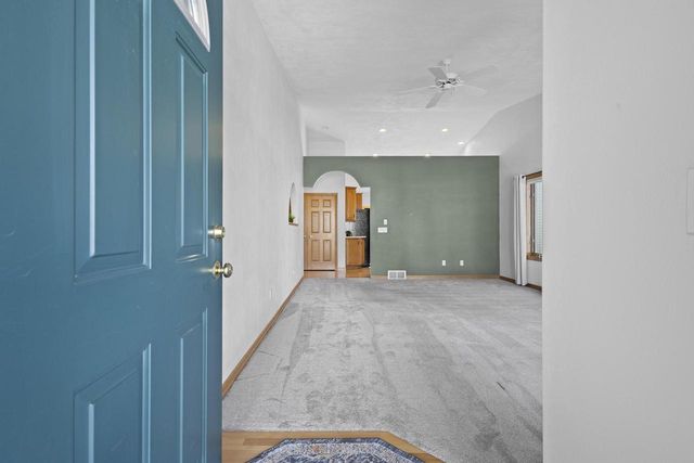 1819 E SYLVAN AVENUE, Appleton, WI 54915