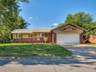 2012 Lanesboro Drive, The Village, OK 73120