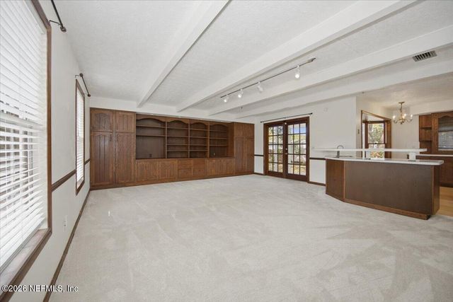 2214 LARRY Drive, Jacksonville, FL 32216