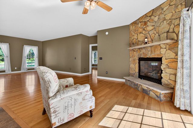 10878 MEMORY RD, Harrington, DE 19952
