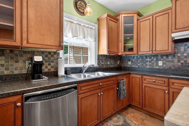 10878 MEMORY RD, Harrington, DE 19952