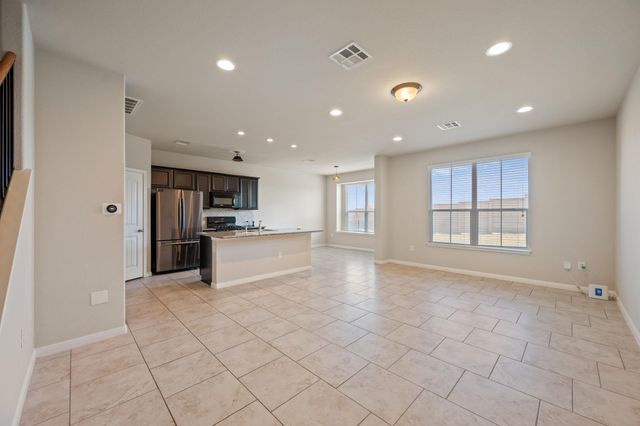 427 Epiphany LN, Pflugerville, TX 78660