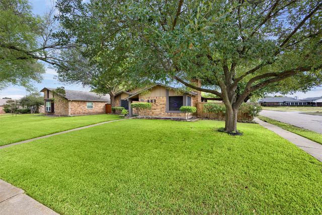 1700 Culberson Drive, Mesquite, TX 75150