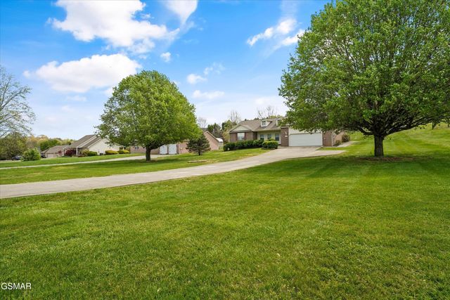 1935 Old Newport Highway, Sevierville, TN 37876