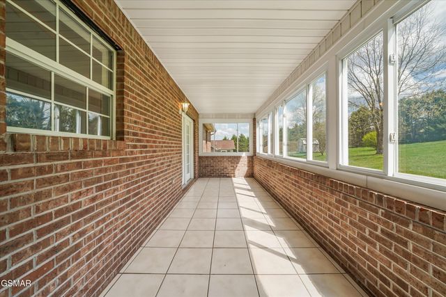 1935 Old Newport Highway, Sevierville, TN 37876