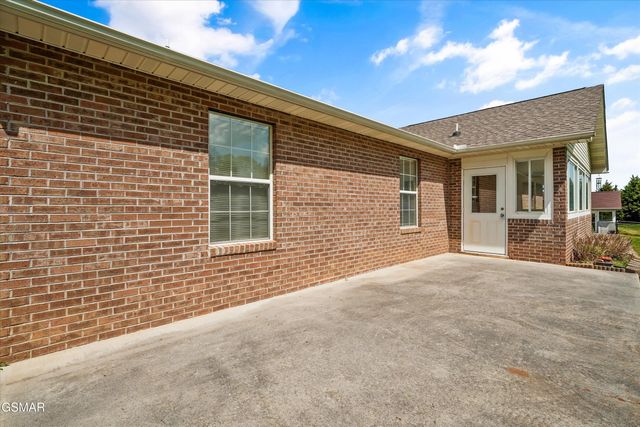 1935 Old Newport Highway, Sevierville, TN 37876