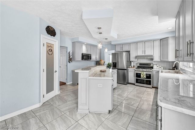 1273 Muchney Circle, Akron, OH 44312