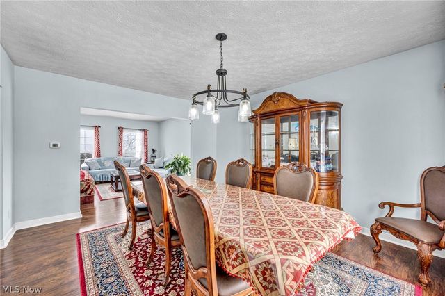 1273 Muchney Circle, Akron, OH 44312