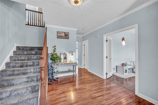 1273 Muchney Circle, Akron, OH 44312