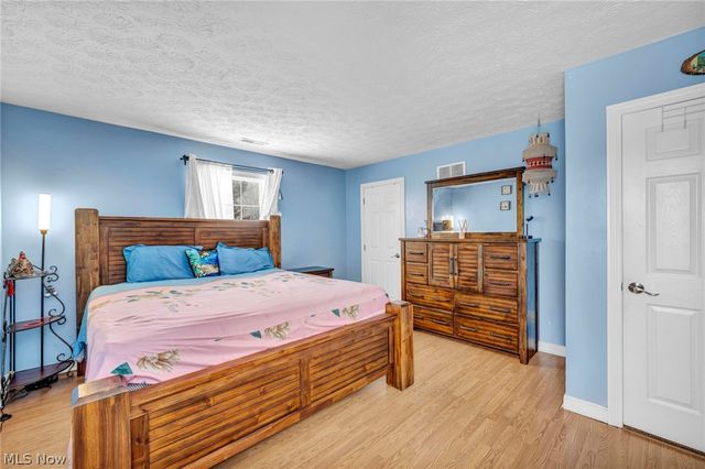 1273 Muchney Circle, Akron, OH 44312