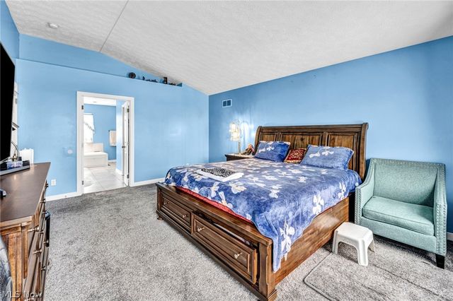 1273 Muchney Circle, Akron, OH 44312