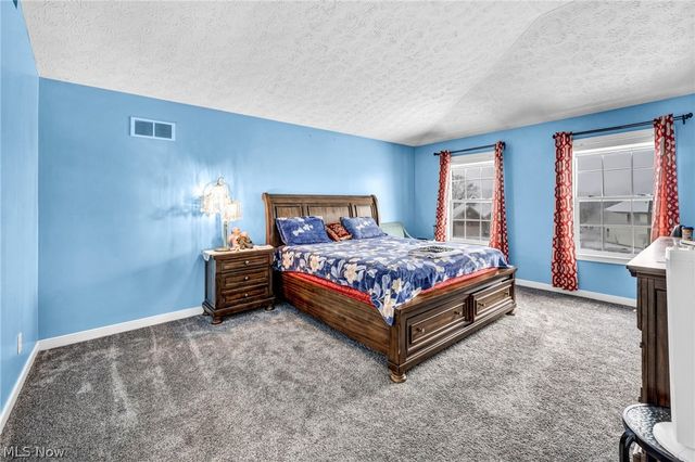 1273 Muchney Circle, Akron, OH 44312