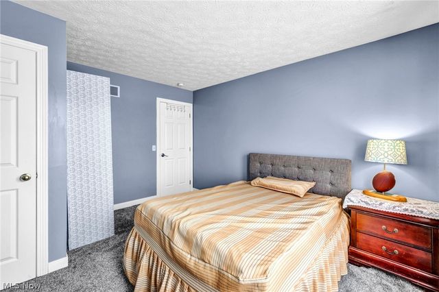 1273 Muchney Circle, Akron, OH 44312