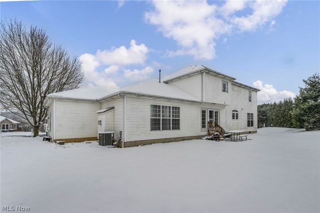 1273 Muchney Circle, Akron, OH 44312