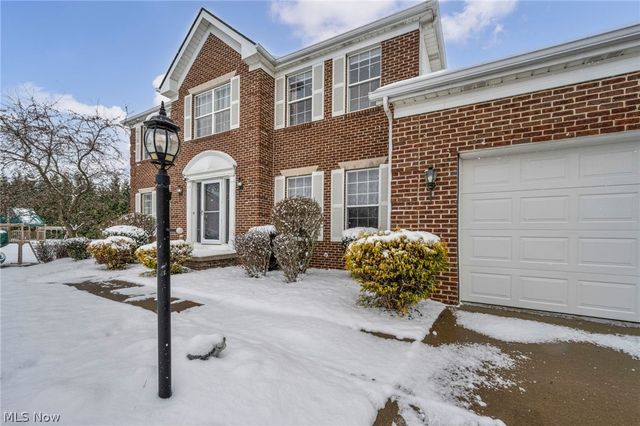 1273 Muchney Circle, Akron, OH 44312