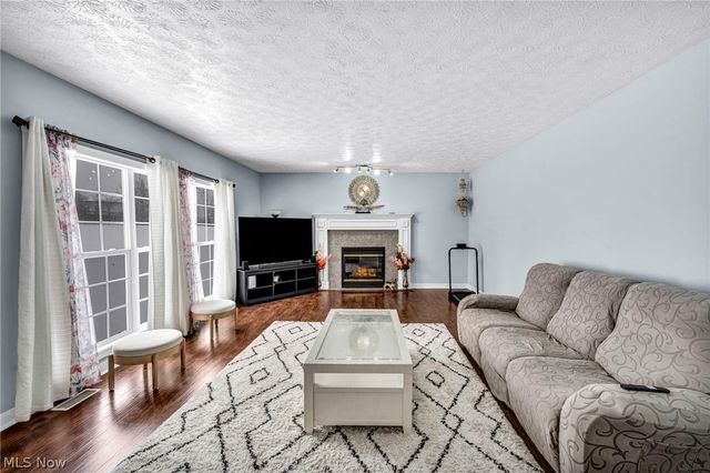 1273 Muchney Circle, Akron, OH 44312