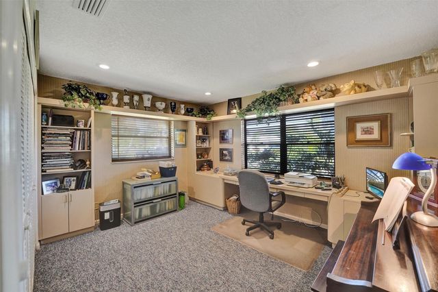 9600 Conch Shell Manor, Plantation, FL 33324