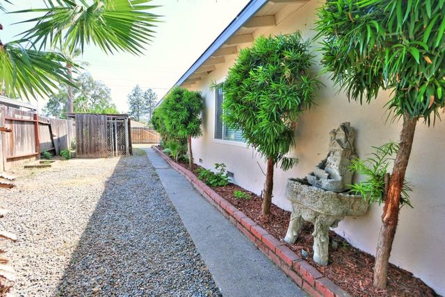 6600 4th Ave, Rio Linda, CA 95673
