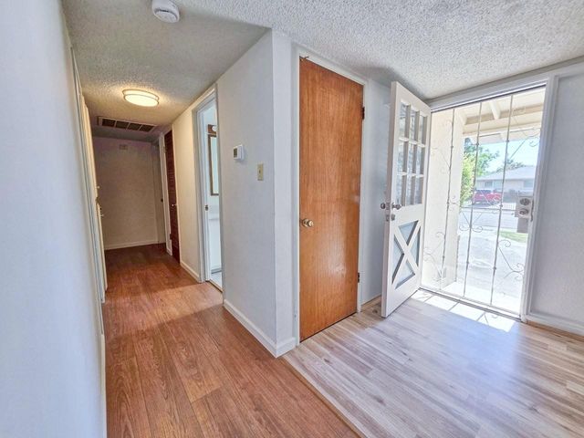 6600 4th Ave, Rio Linda, CA 95673