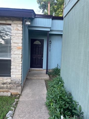 6910 Lovely LN, Austin, TX 78744