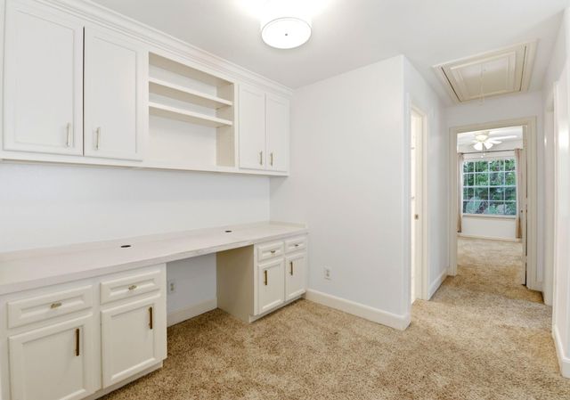 78 N Camellia Grove Circle, The Woodlands, TX 77382