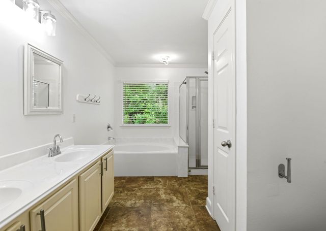 78 N Camellia Grove Circle, The Woodlands, TX 77382