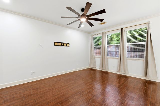 78 N Camellia Grove Circle, The Woodlands, TX 77382