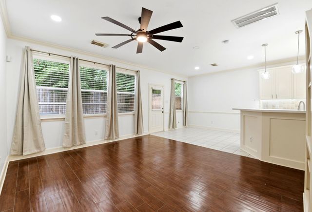 78 N Camellia Grove Circle, The Woodlands, TX 77382