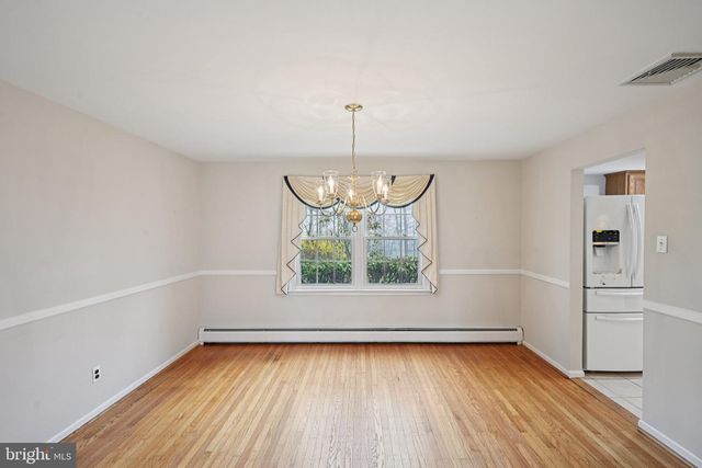 414 LONGWOOD DR, Exton, PA 19341