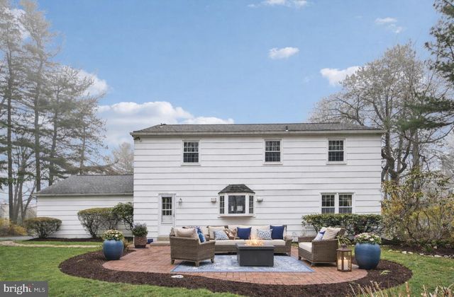 414 LONGWOOD DR, Exton, PA 19341