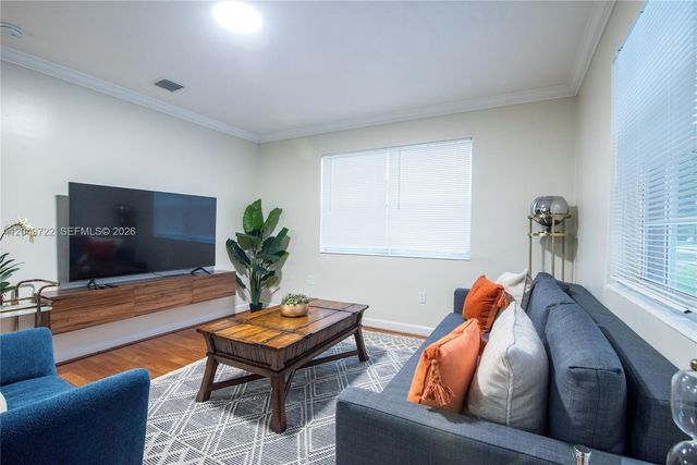 2270 Havana Dr, Miramar, FL 33023