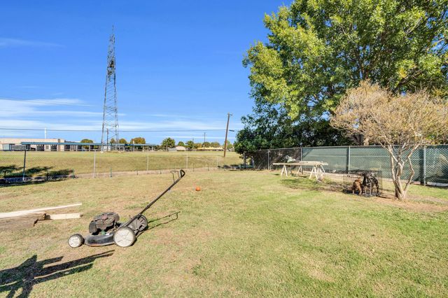 1530 Independence Trail, Grand Prairie, TX 75052