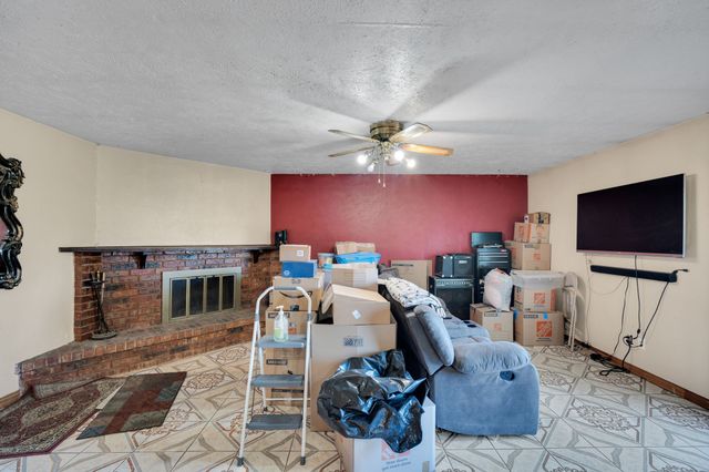 1530 Independence Trail, Grand Prairie, TX 75052