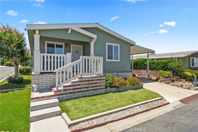 1424 Glengrove, Corona, CA 92882