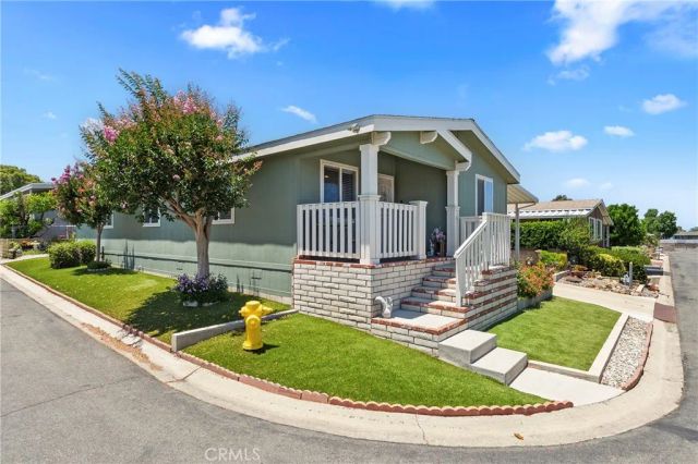 1424 Glengrove, Corona, CA 92882