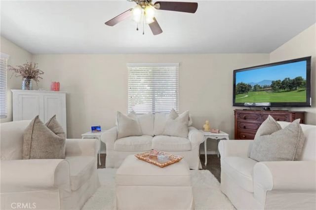 1424 Glengrove, Corona, CA 92882
